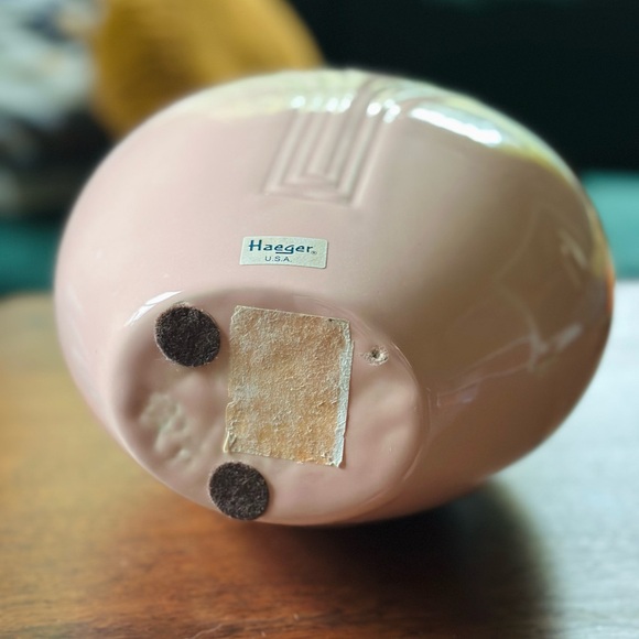 Vintage Haeger pink vase - Picture 10 of 12